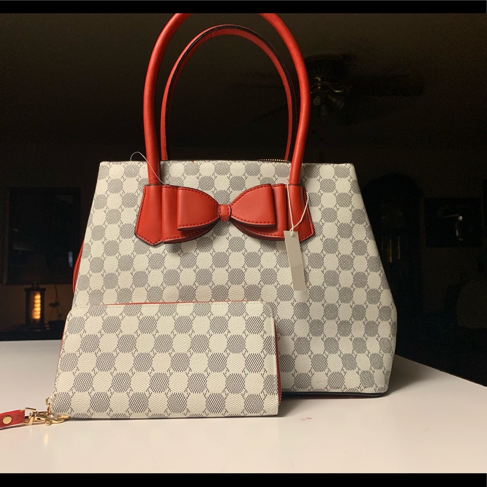 Selling a beautiful costume made red white and grey purse!
